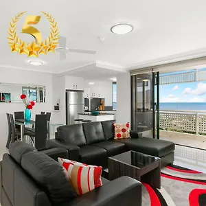 Apartment Luxury Seafront 
